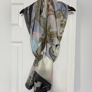 Elegant Multicolor Scarf